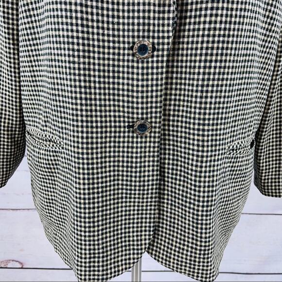 Sag Harbor Woman plaid blazer two button - Picture 2 of 11